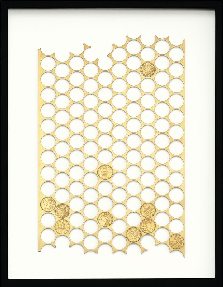 A picture with a white background. In the centre is a golden net with round holes. In ten of these holes are ten cent pieces.