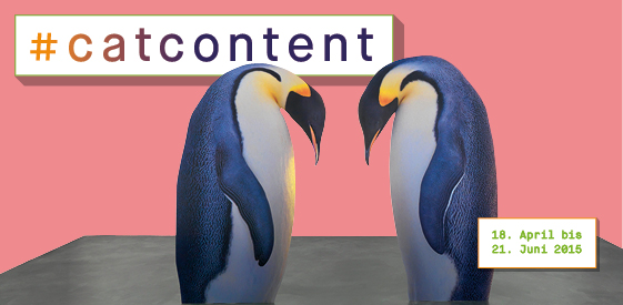 Gemälde von zwei Pinguinen und im Hintergrund der Text "#catcontent"